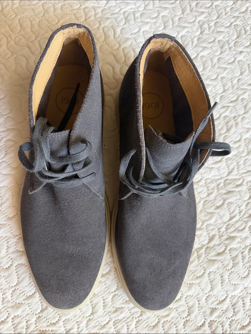 1901 Men's Gray Suede Leather Chukka Desert Boots Lace Up Size 9.5